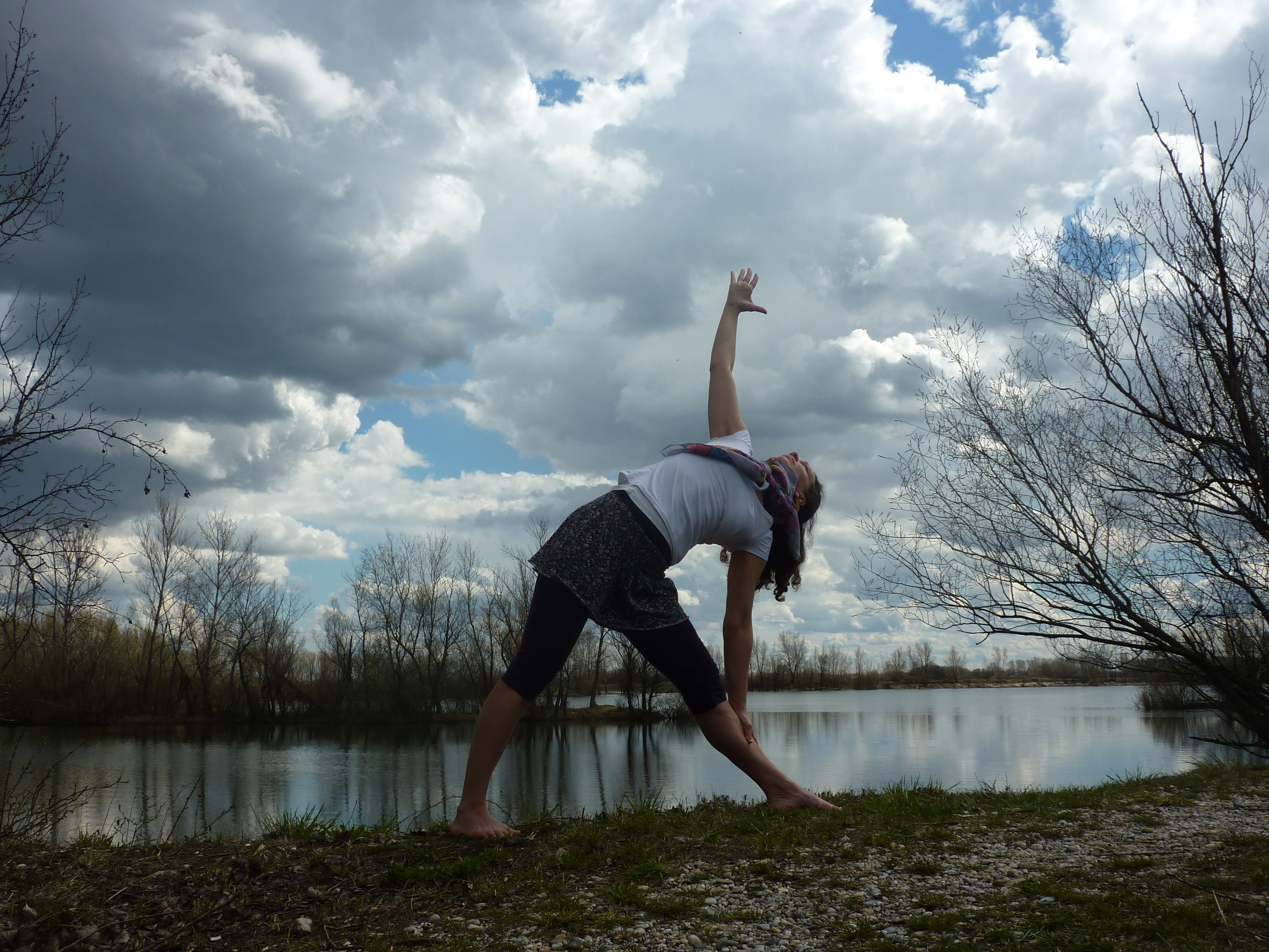 trikonasana
